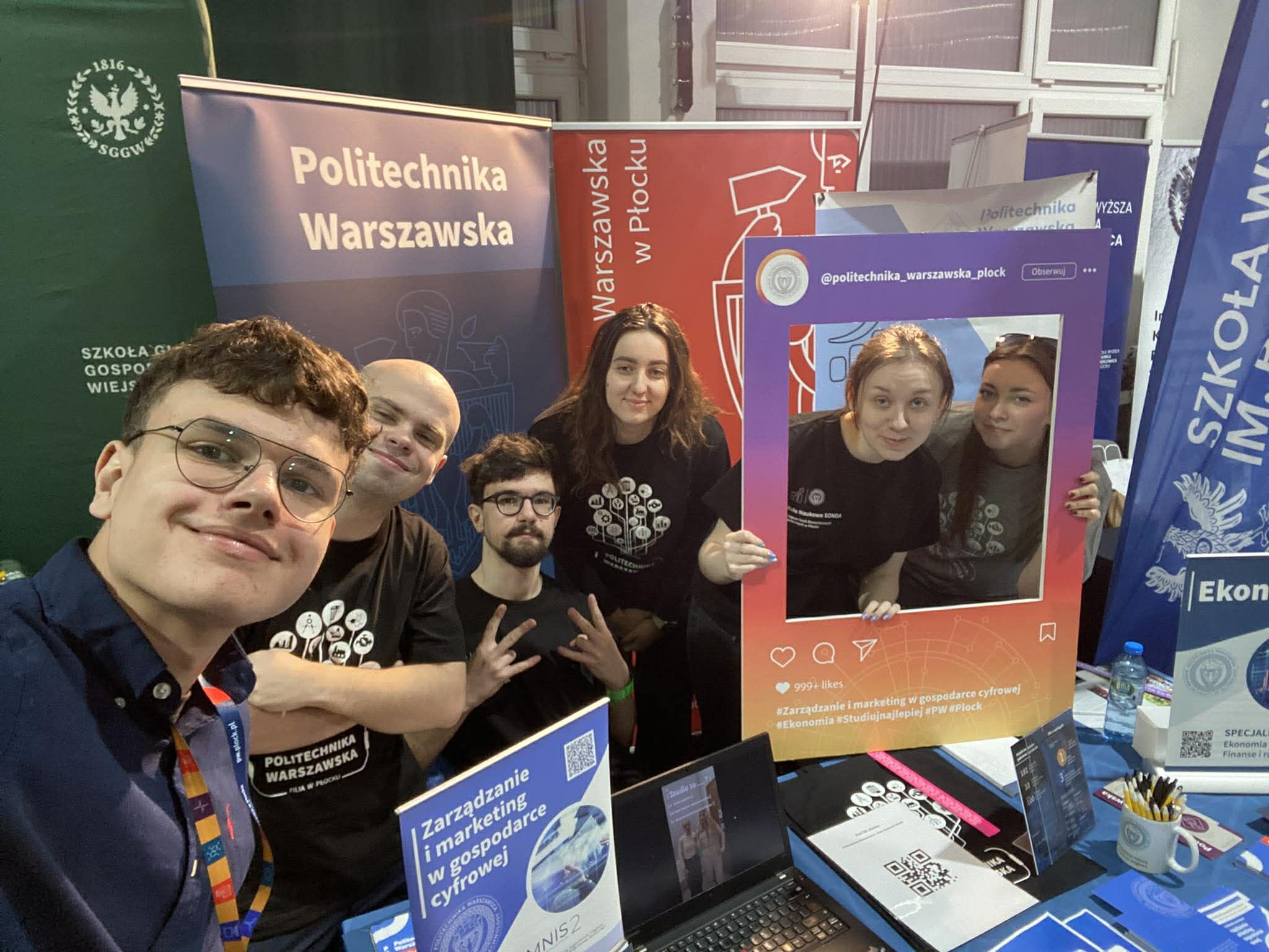 Członkowie koła naukowego podczas wydarzenia branżowego